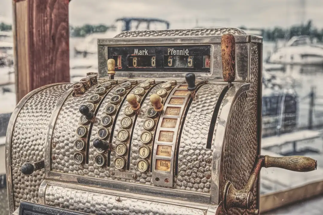 从竞争策略到市场份额提升：市场拓展项目实施方案设计