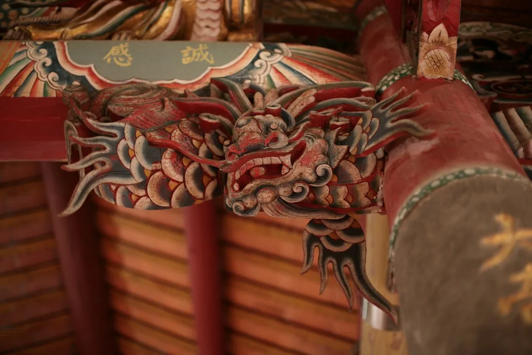 市场拓展中的品牌定位策略：企业如何构建差异化竞争壁垒